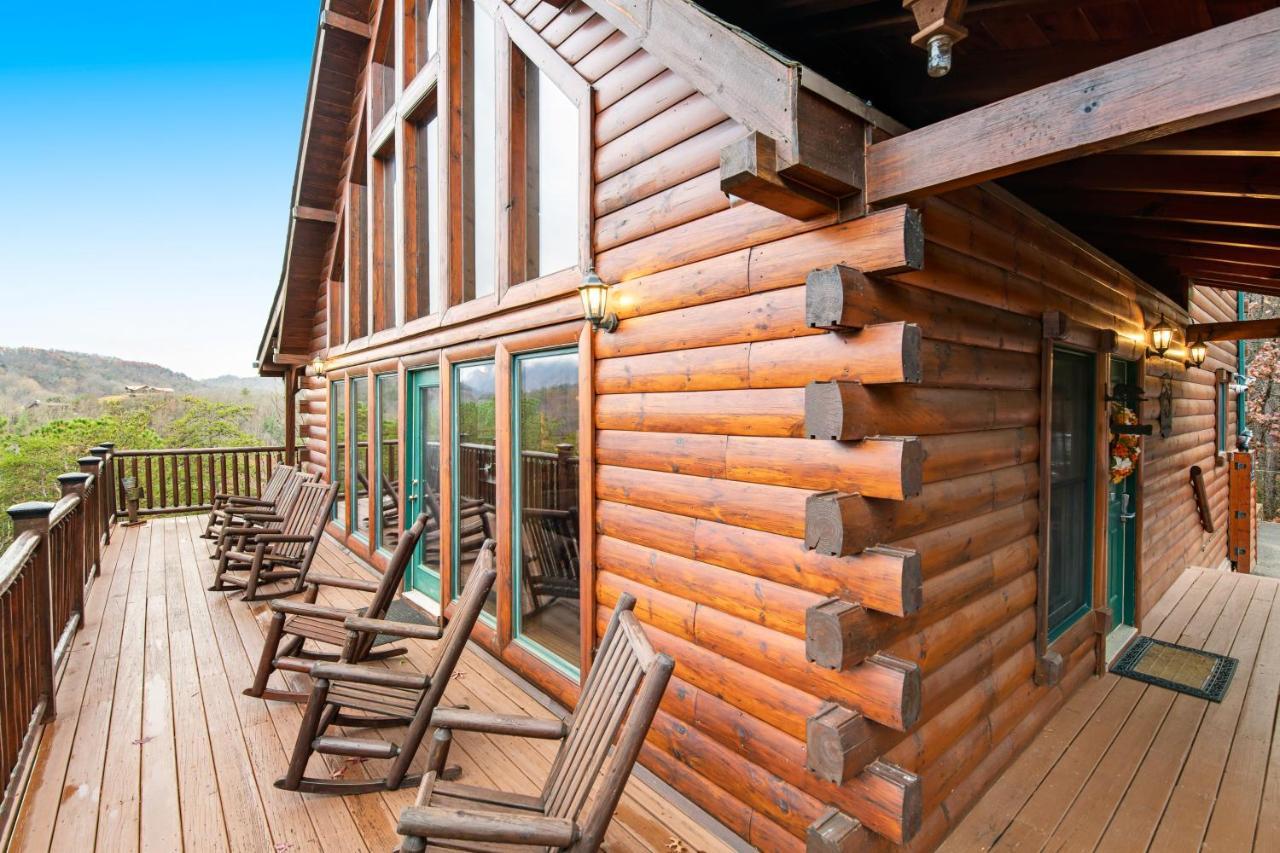 Grizzly Manor Villa Pigeon Forge Dış mekan fotoğraf