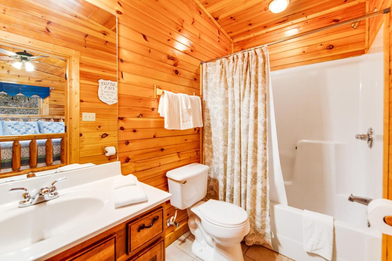Grizzly Manor Villa Pigeon Forge Dış mekan fotoğraf