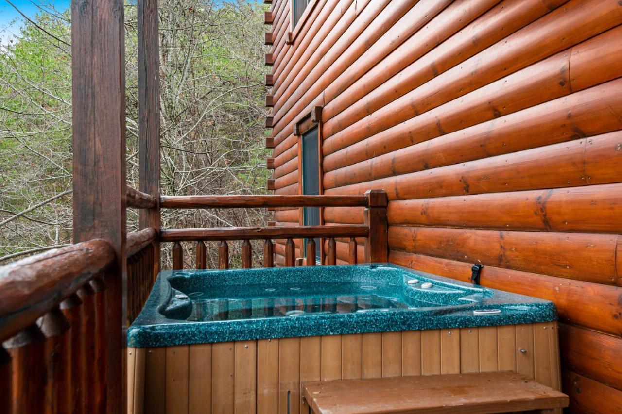 Grizzly Manor Villa Pigeon Forge Dış mekan fotoğraf