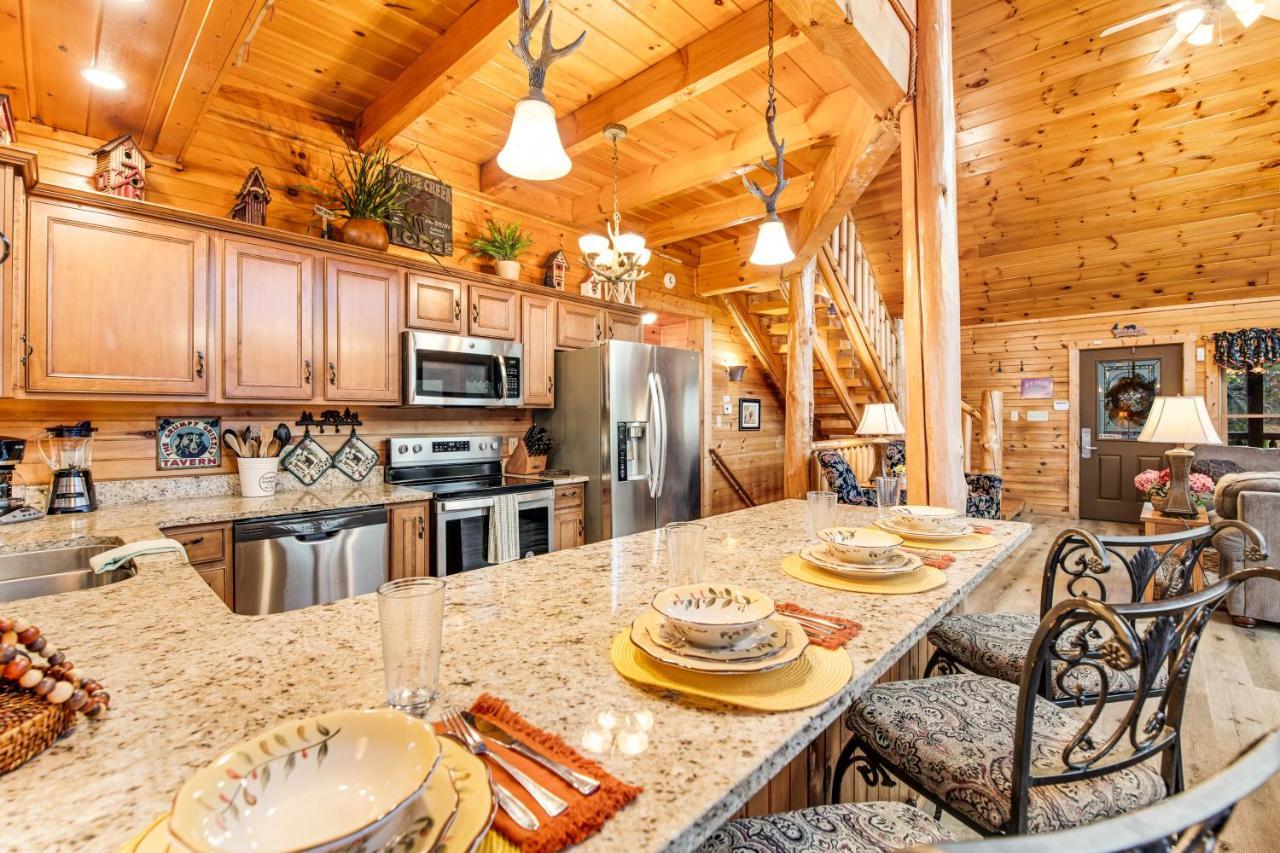Grizzly Manor Villa Pigeon Forge Dış mekan fotoğraf