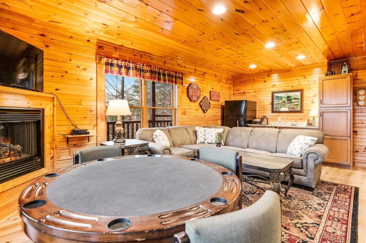 Grizzly Manor Villa Pigeon Forge Dış mekan fotoğraf