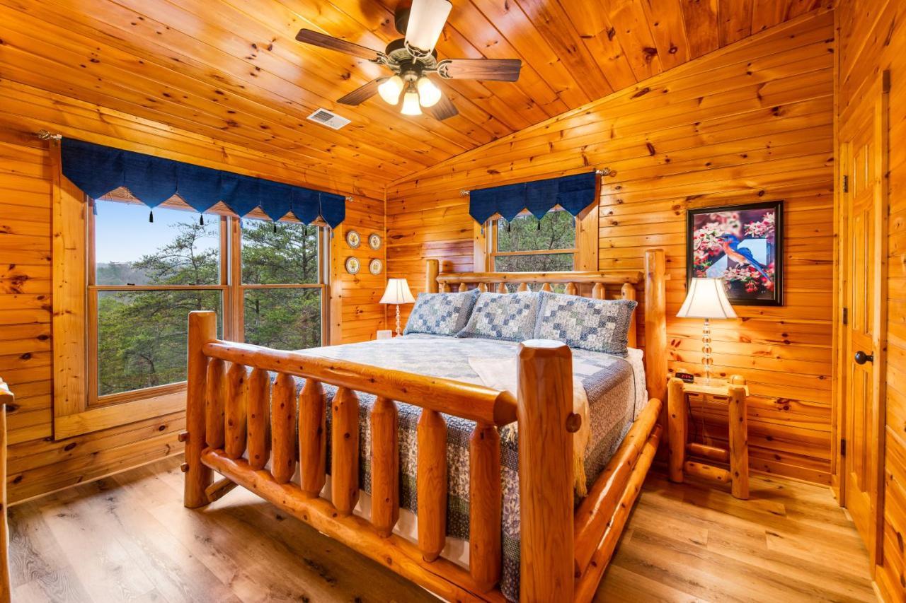 Grizzly Manor Villa Pigeon Forge Dış mekan fotoğraf