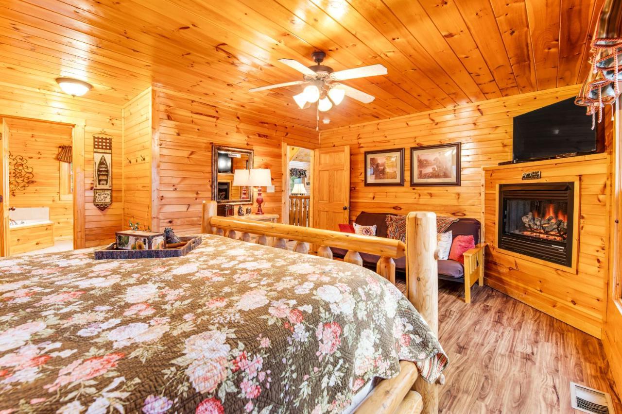Grizzly Manor Villa Pigeon Forge Dış mekan fotoğraf