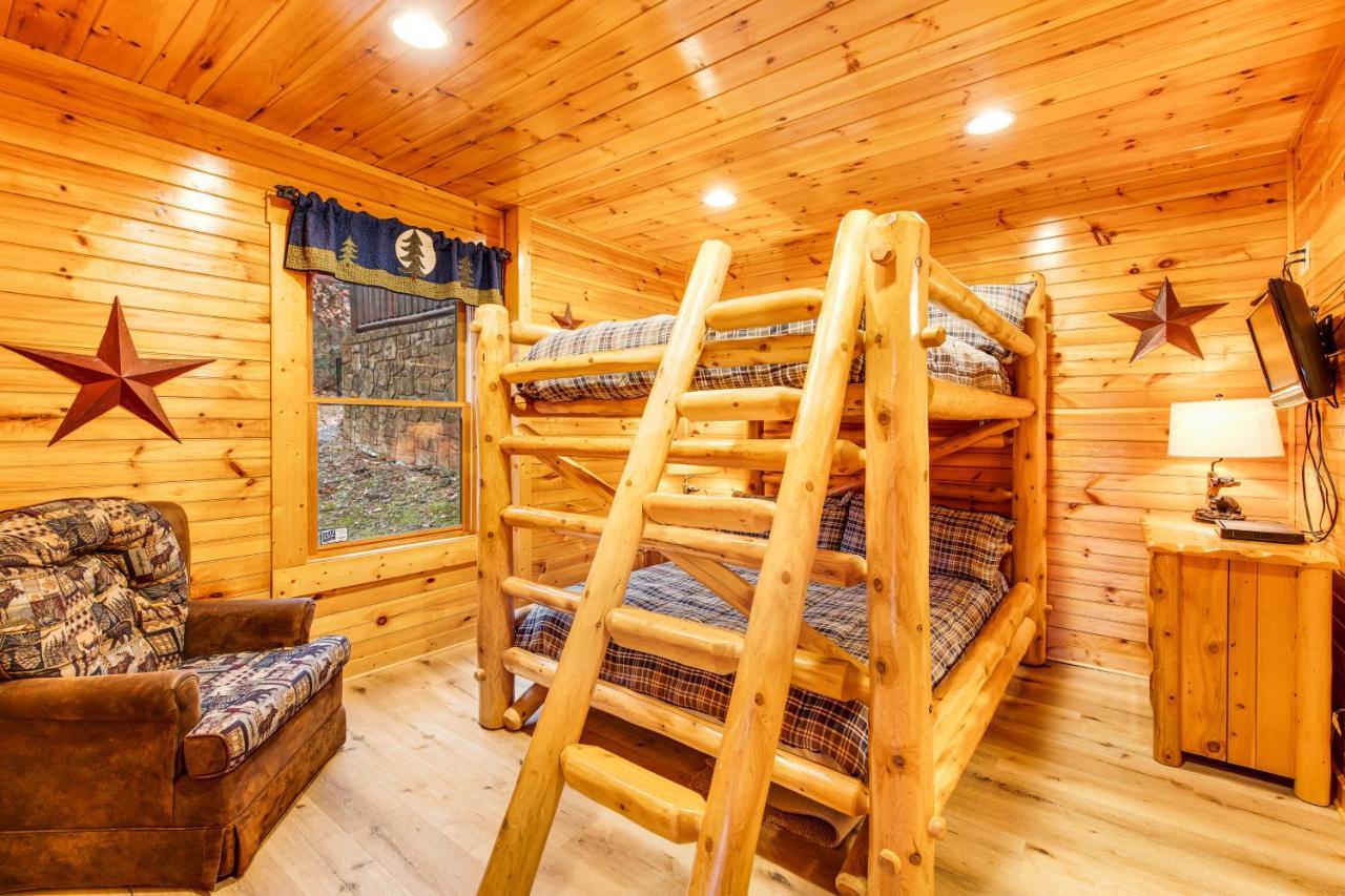 Grizzly Manor Villa Pigeon Forge Dış mekan fotoğraf