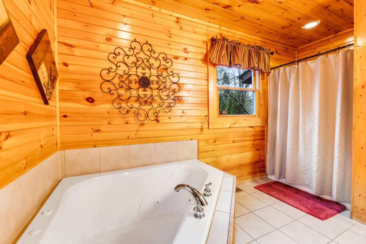Grizzly Manor Villa Pigeon Forge Dış mekan fotoğraf